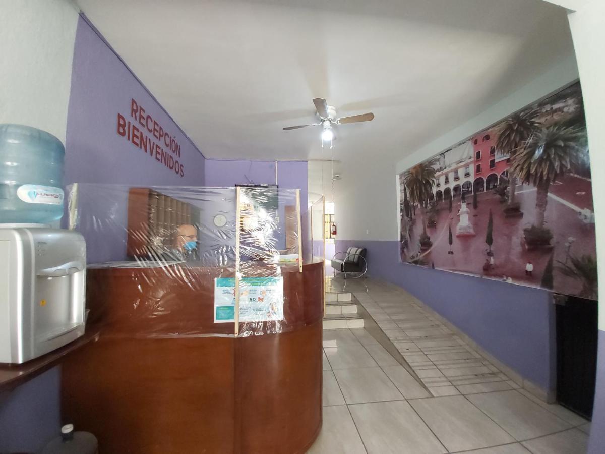 Hotel Los Arcos Penjamo Bagian luar foto