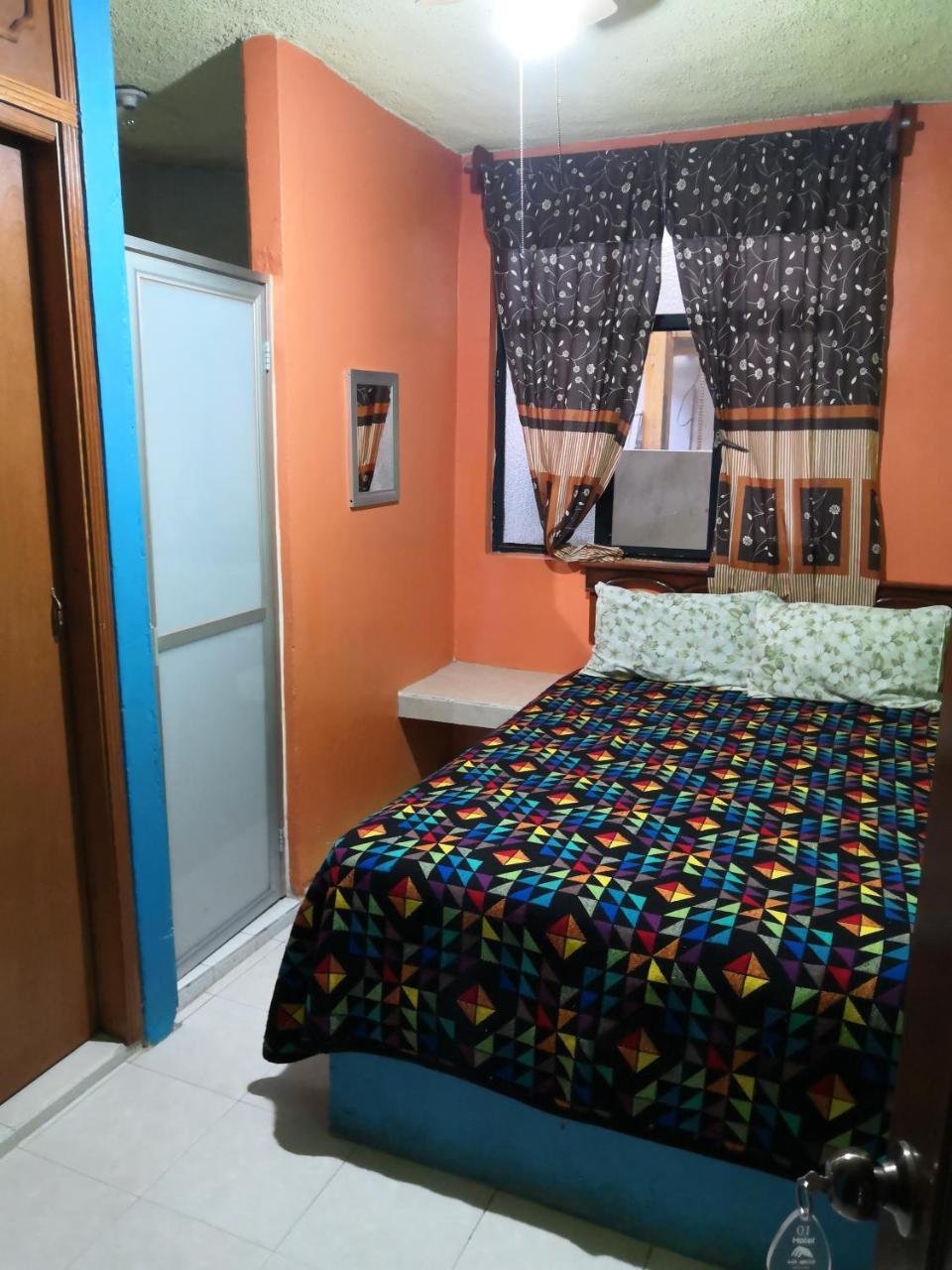 Hotel Los Arcos Penjamo Bagian luar foto